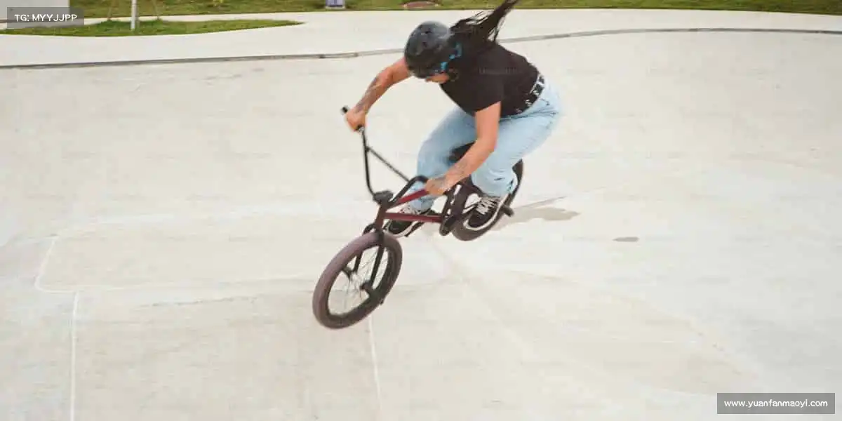 Z6人生就博官网入口——用坚持丈量赛道，让激情闪耀全场！🏀